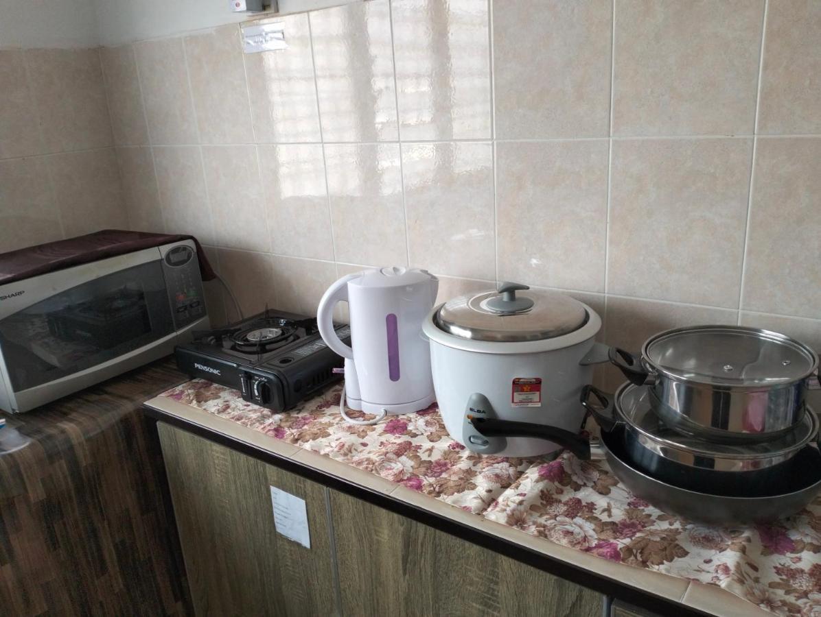 Anggun Homestay Seri Iskandar Exterior photo